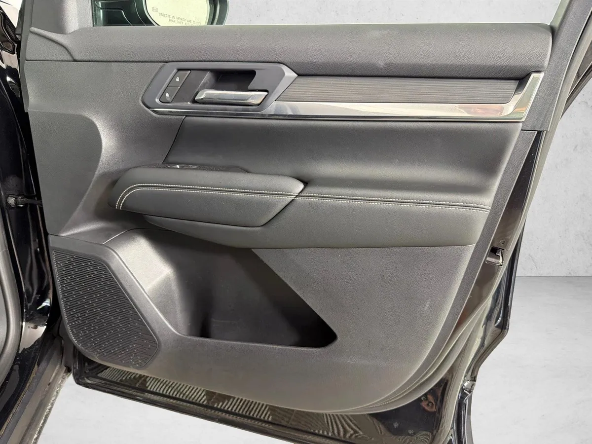 2026 GMC Terrain FWD Elevation thumbnail 15