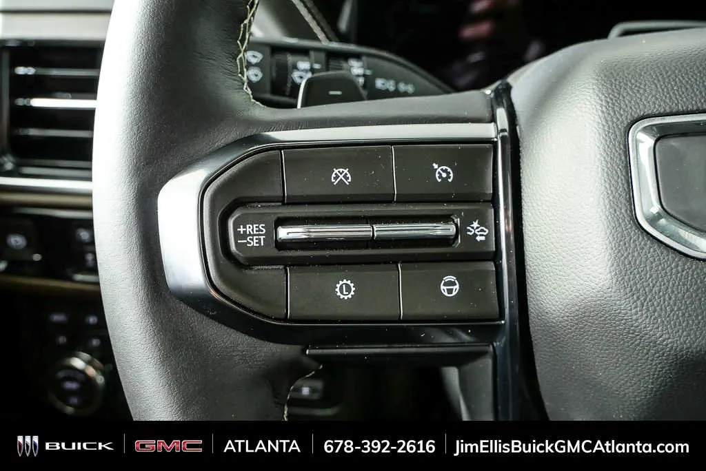 2026 GMC Yukon Denali Ultimate thumbnail 11