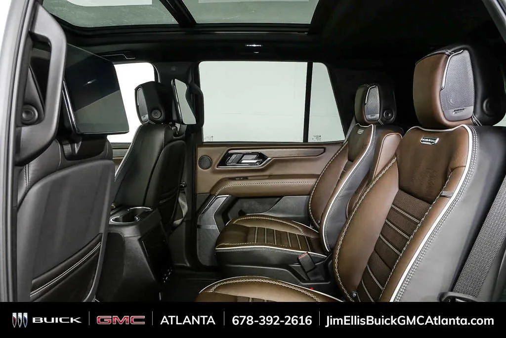 2026 GMC Yukon Denali Ultimate thumbnail 18