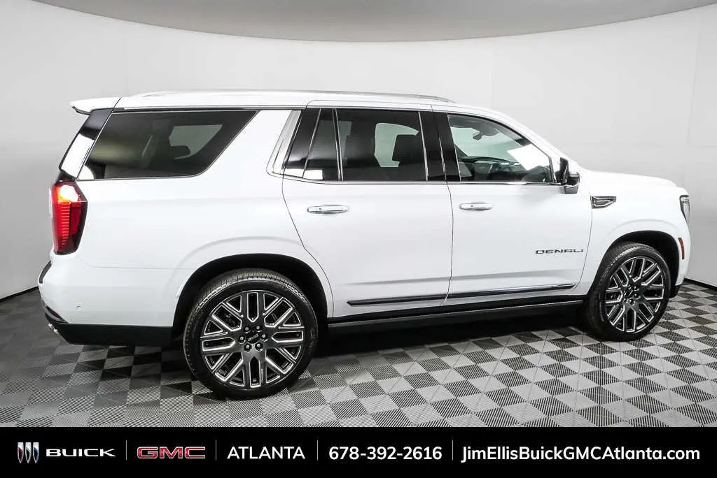 2026 GMC Yukon Denali Ultimate thumbnail 2