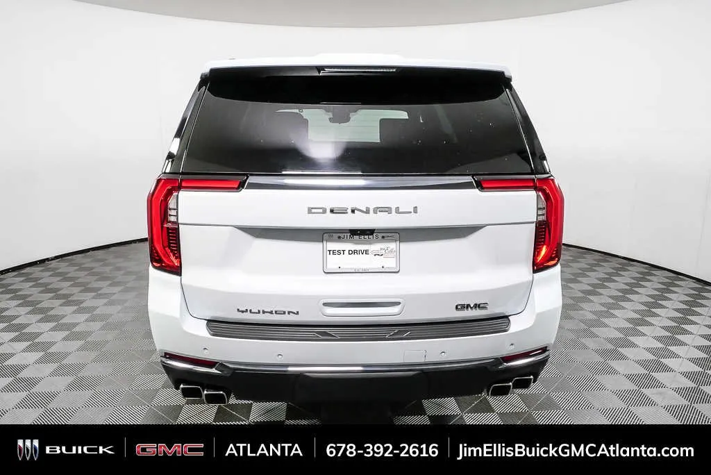 2026 GMC Yukon Denali Ultimate thumbnail 29
