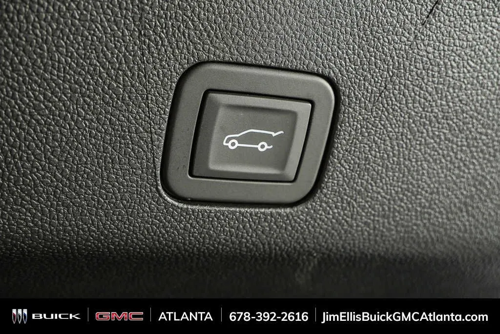 2026 GMC Yukon Denali Ultimate thumbnail 36