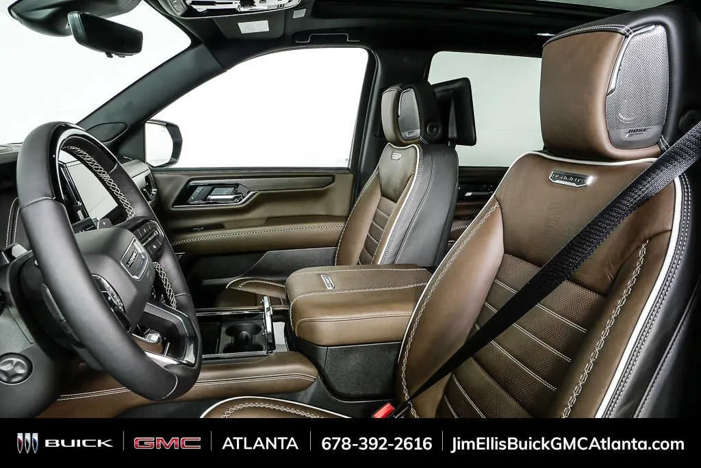 2026 GMC Yukon Denali Ultimate thumbnail 5