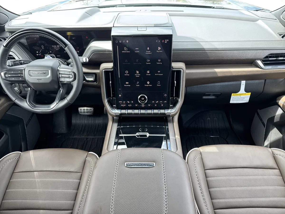 2026 GMC Yukon Denali Ultimate thumbnail 29