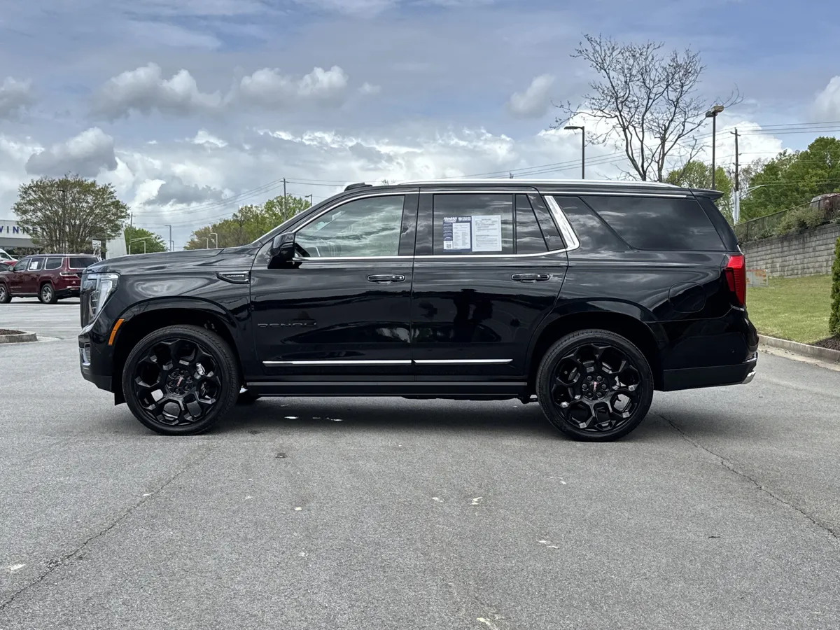 2026 GMC Yukon Denali Ultimate thumbnail 6