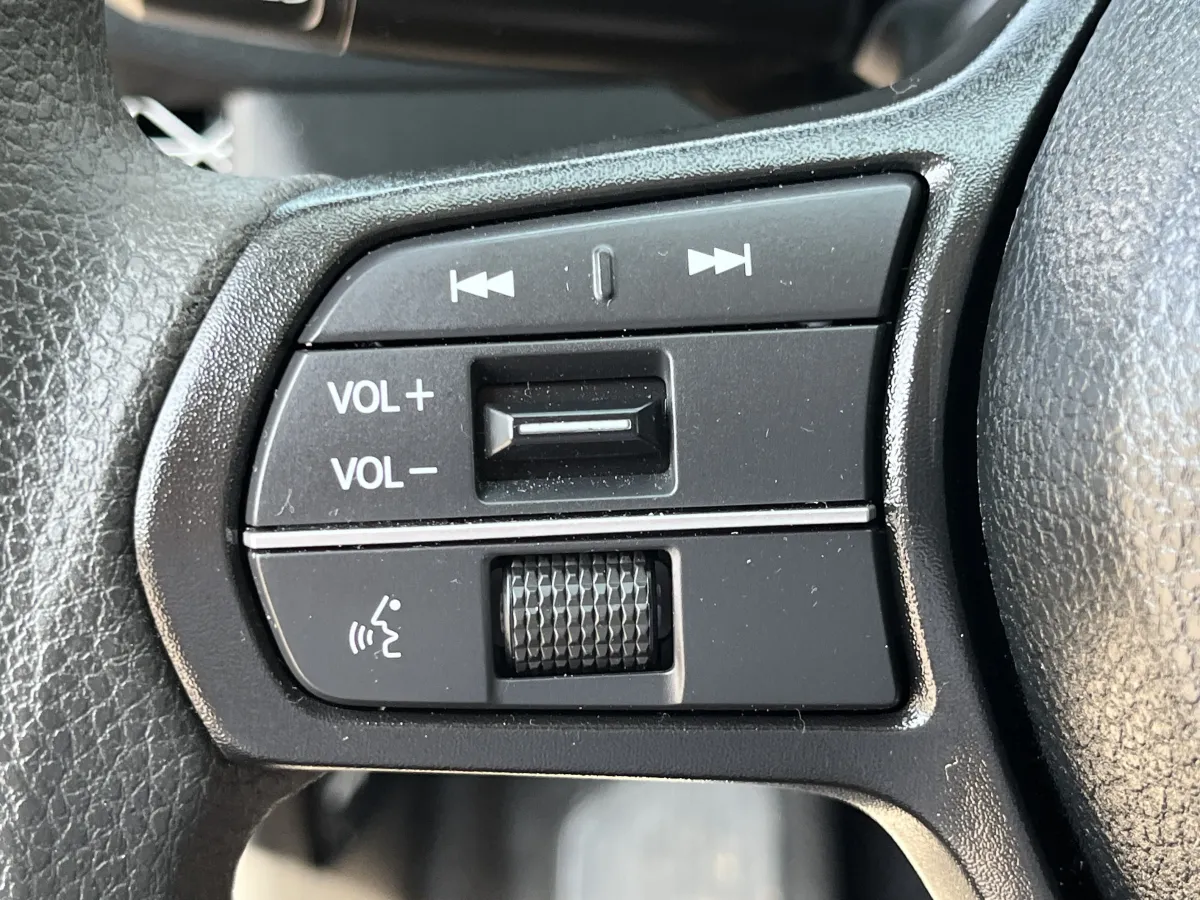 2026 Honda Accord Sedan SE thumbnail 24