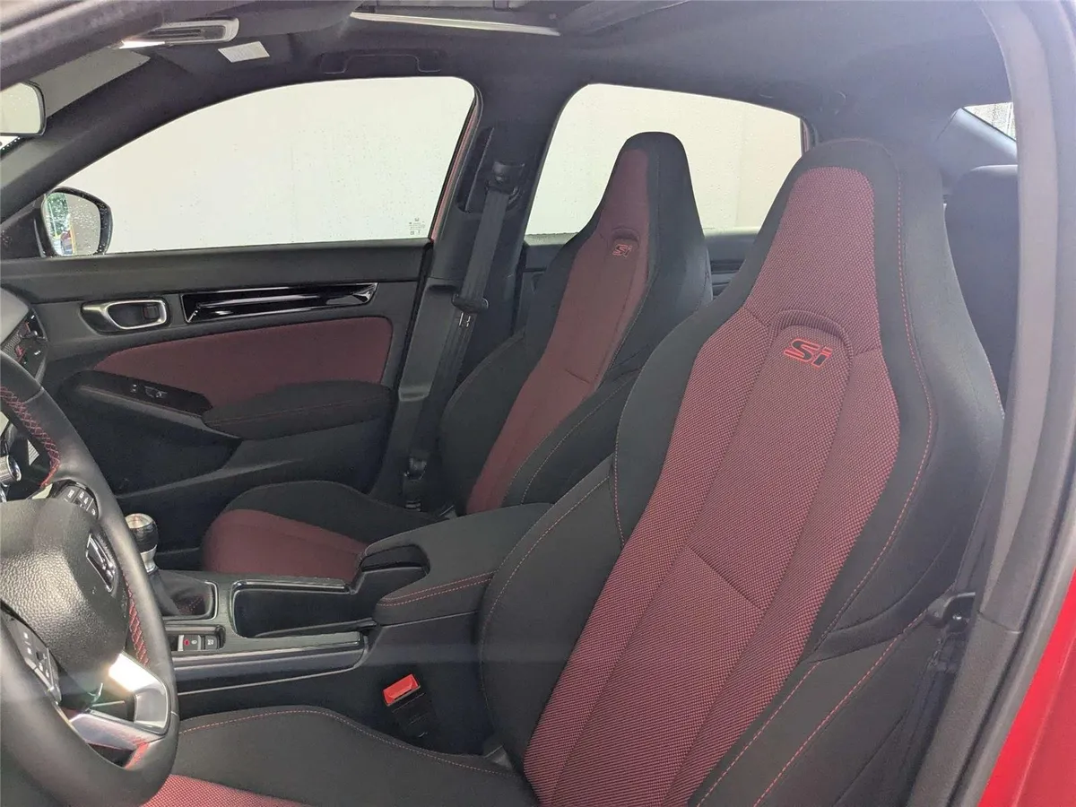 2026 Honda CIVIC COUPE SI thumbnail 10