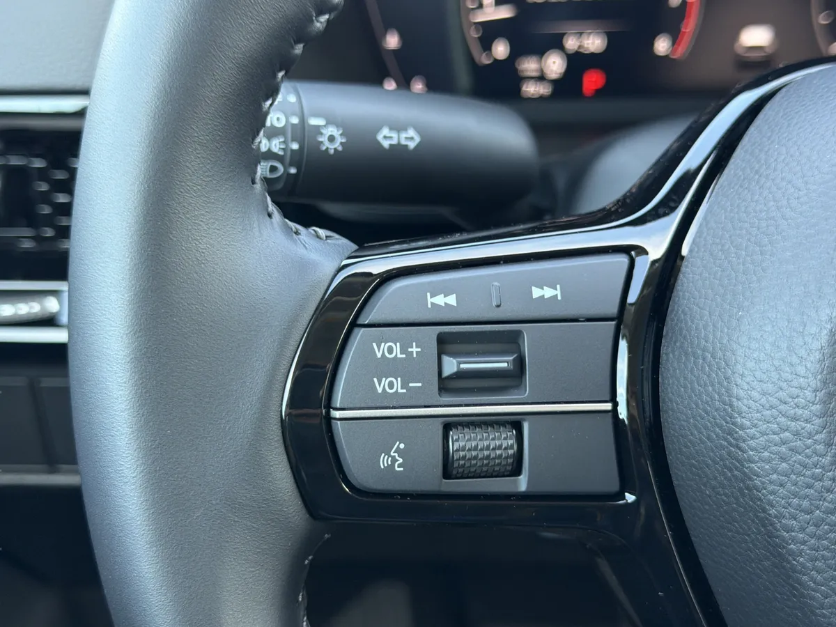 2026 Honda CR-V EX-L thumbnail 32