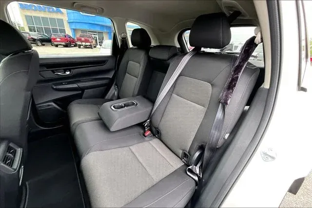 2026 Honda CR-V EX thumbnail 19