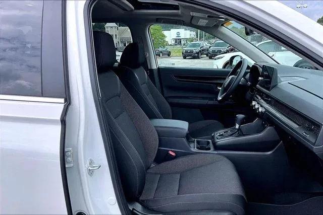 2026 Honda CR-V EX thumbnail 28