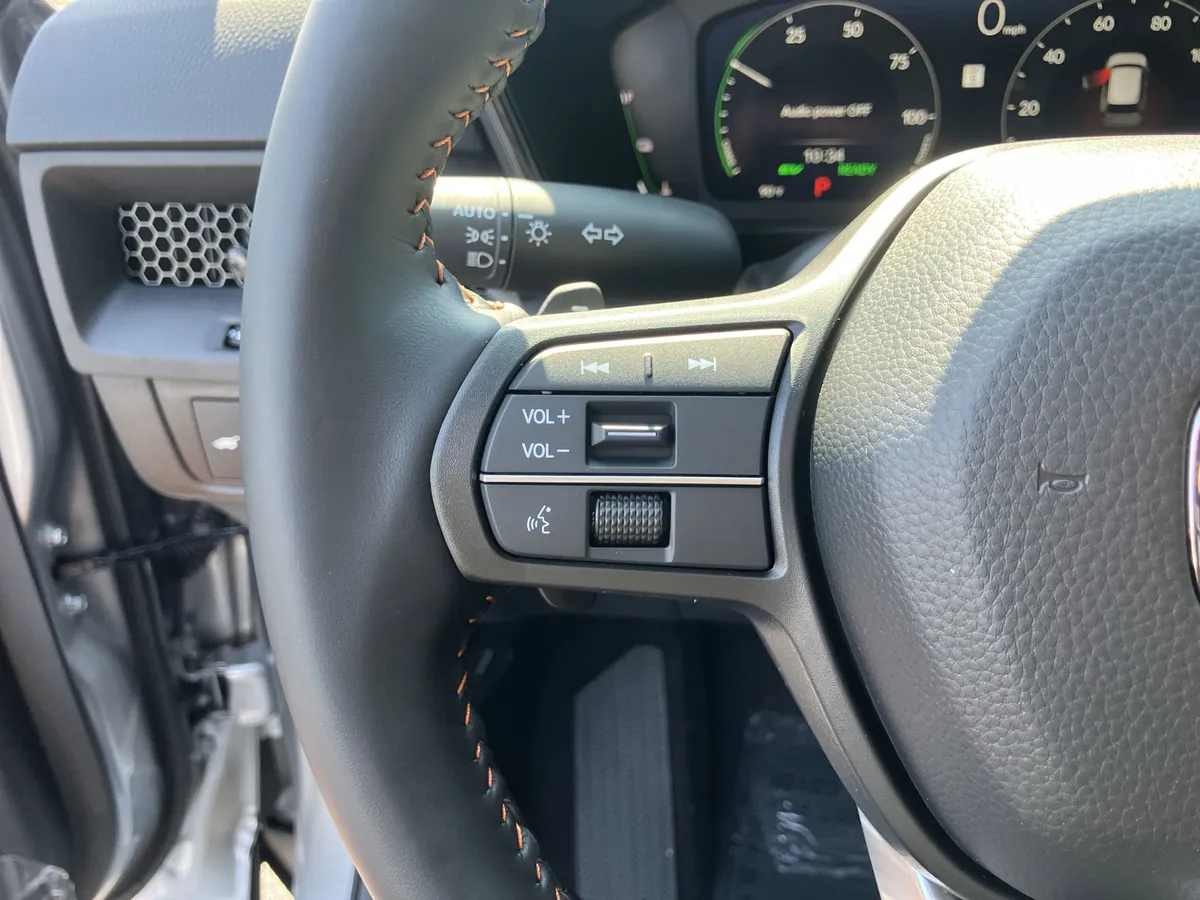 2026 Honda CR-V Hybrid Sport-L FWD thumbnail 24