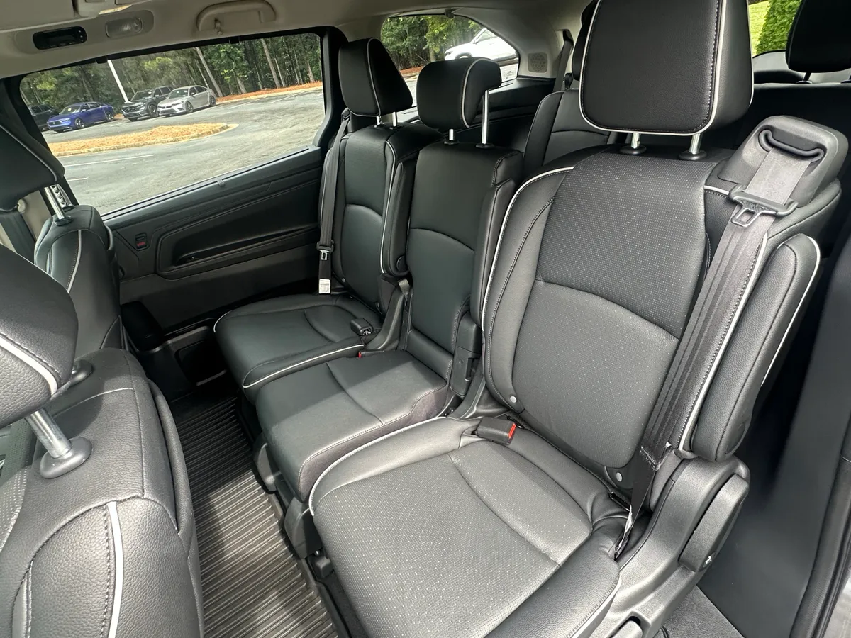 2026 Honda Odyssey Elite Auto thumbnail 14