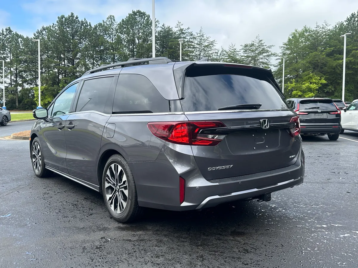 2026 Honda Odyssey Elite Auto thumbnail 18