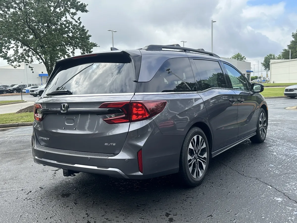 2026 Honda Odyssey Elite Auto thumbnail 22