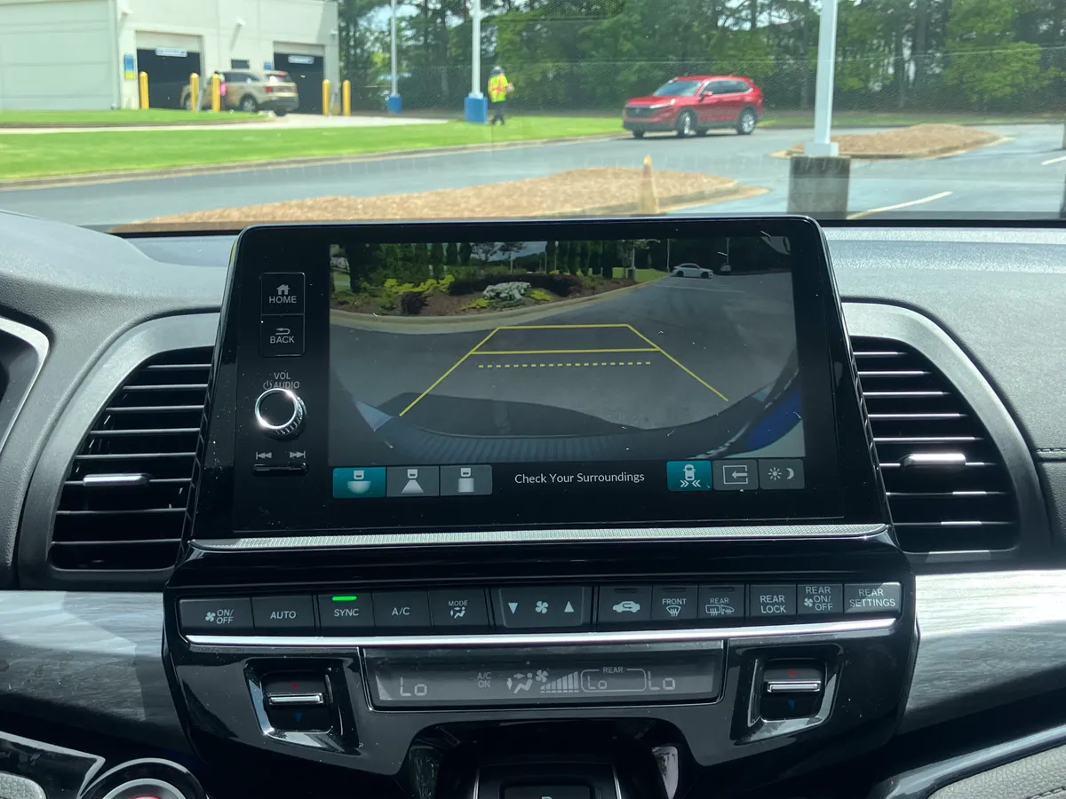 2026 Honda Odyssey Elite Auto thumbnail 39