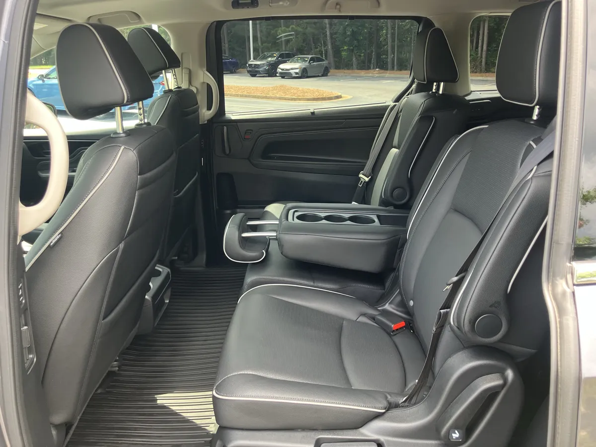 2026 Honda Odyssey Elite Auto thumbnail 47
