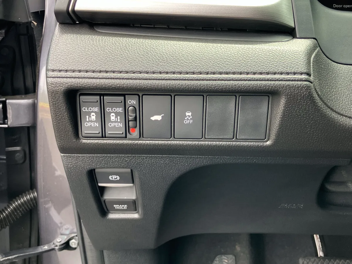 2026 Honda Odyssey EX-L Auto thumbnail 19