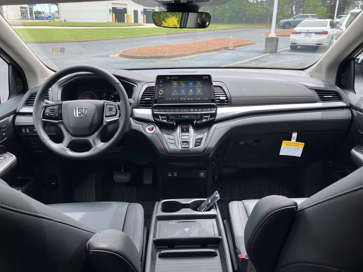 2026 Honda Odyssey EX-L Auto thumbnail 32
