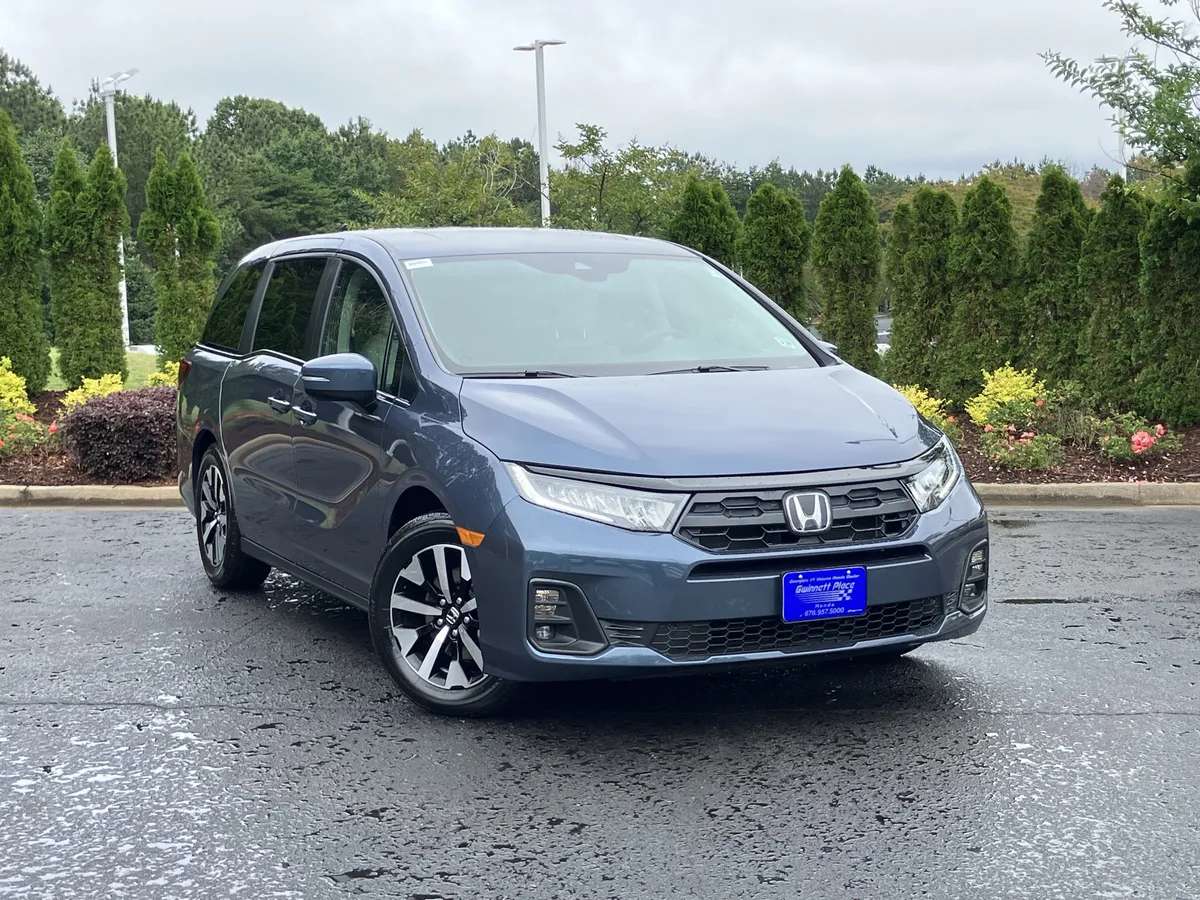 2026 Honda Odyssey EX-L Auto thumbnail 2