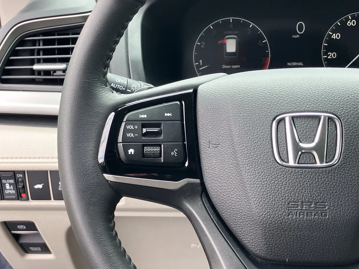 2026 Honda Odyssey EX-L Auto thumbnail 21