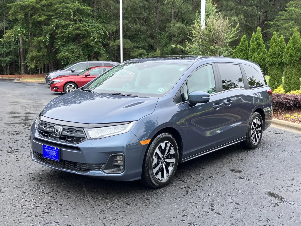 2026 Honda Odyssey EX-L Auto thumbnail 6