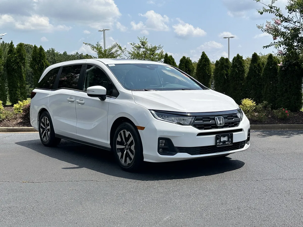 2026 Honda Odyssey EX-L Auto thumbnail 5