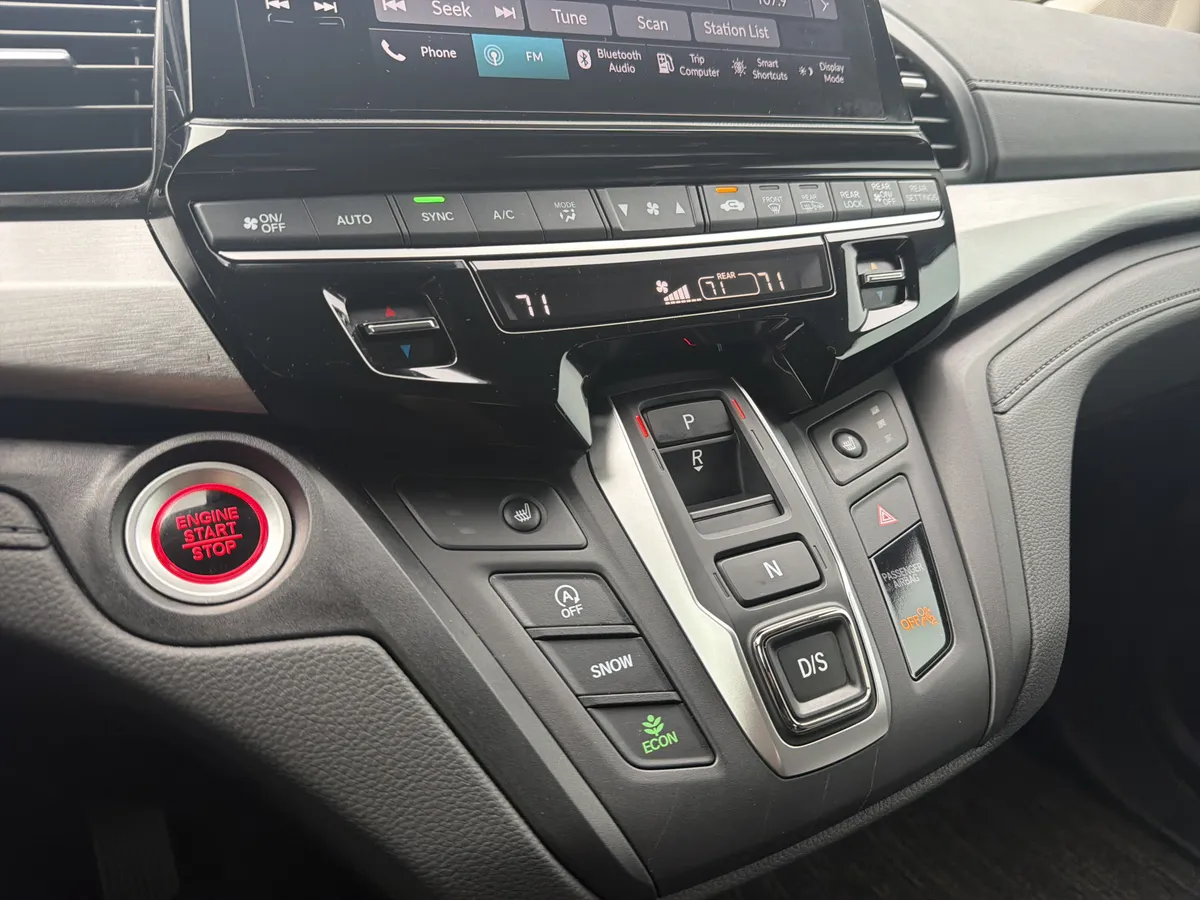 2026 Honda Odyssey EX-L thumbnail 15