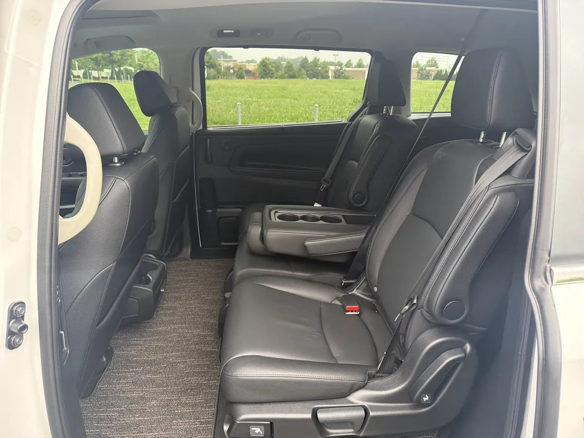 2026 Honda Odyssey EX-L thumbnail 25