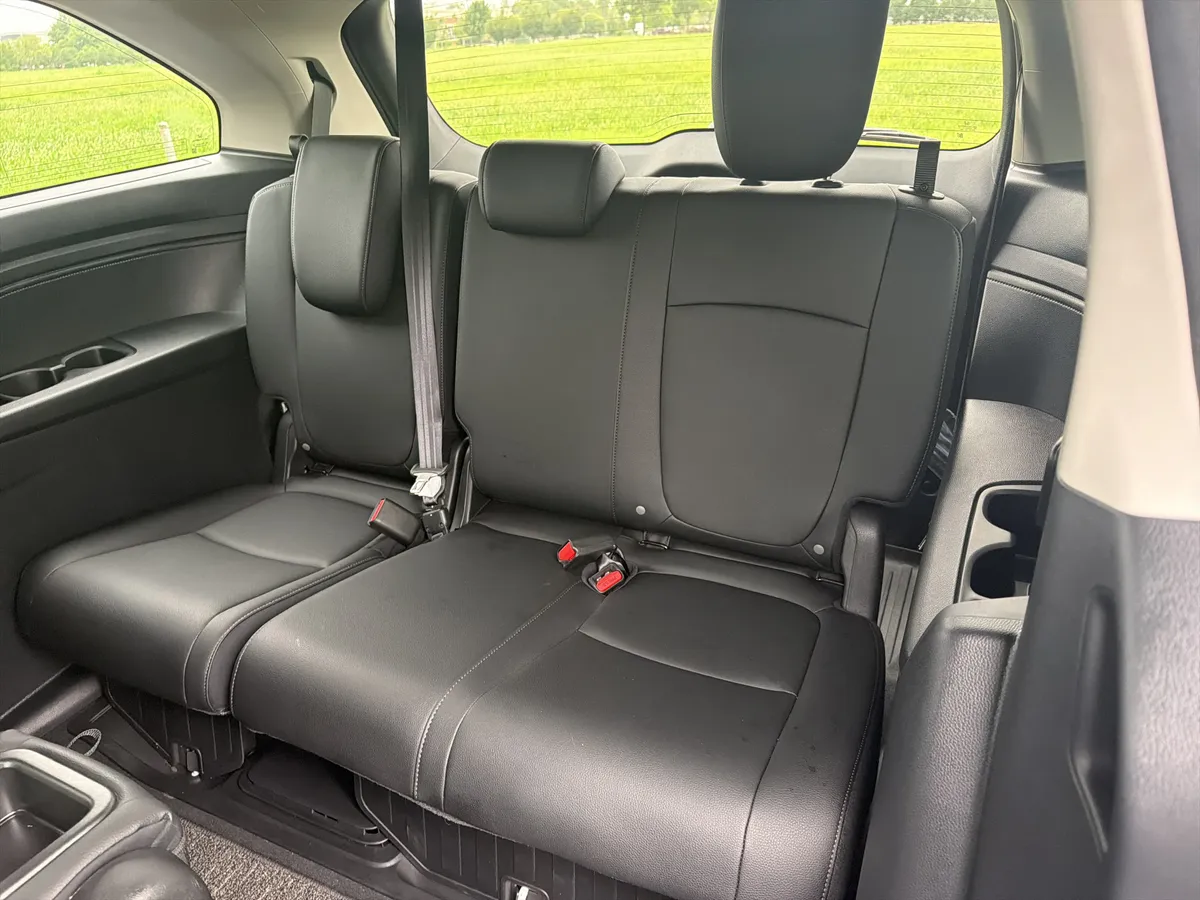 2026 Honda Odyssey EX-L thumbnail 26