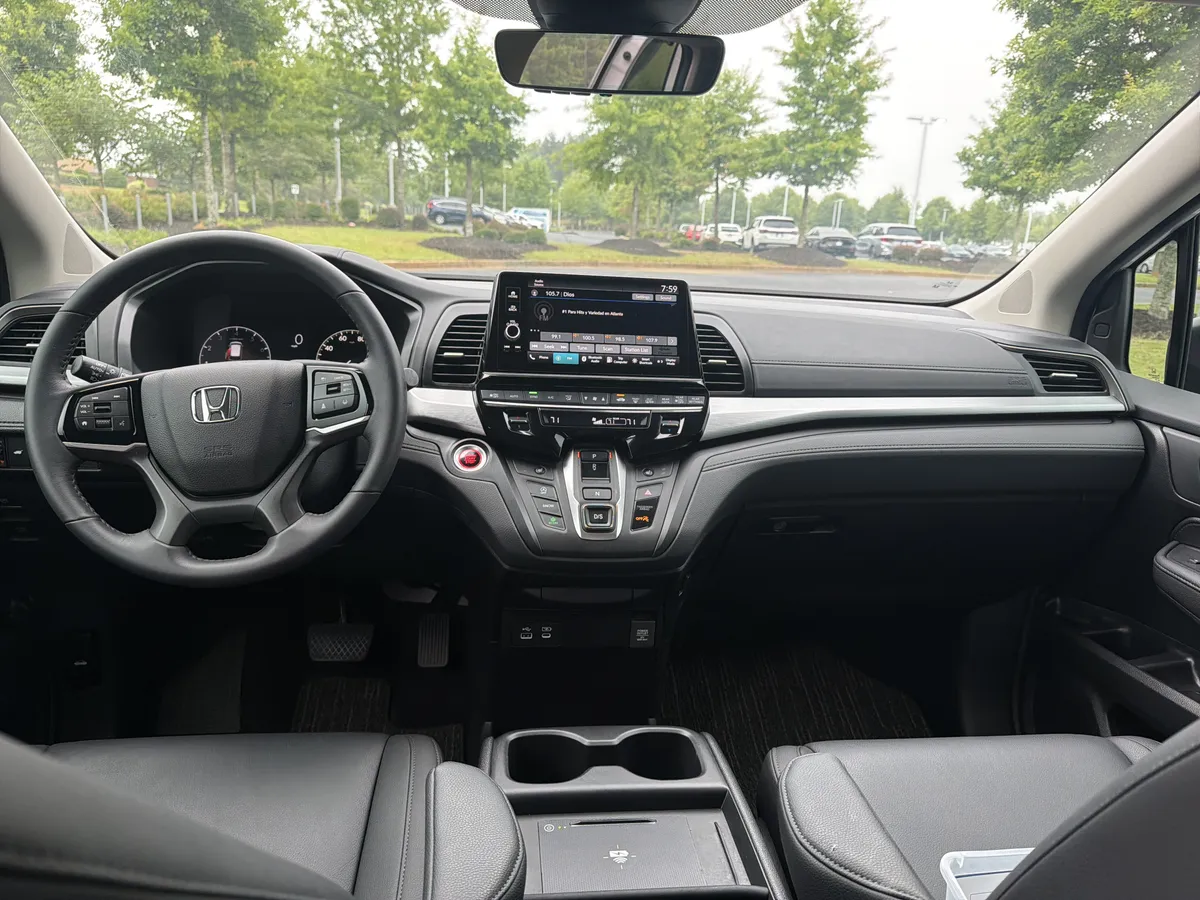 2026 Honda Odyssey EX-L thumbnail 28