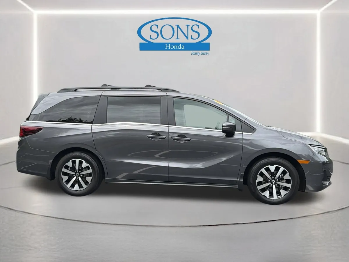 2026 Honda Odyssey EX-L thumbnail 31