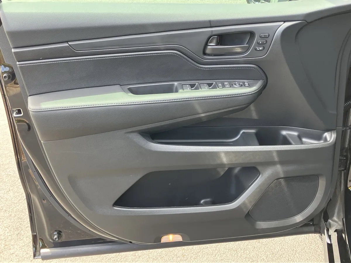 2026 Honda Odyssey Sport-L Auto thumbnail 14