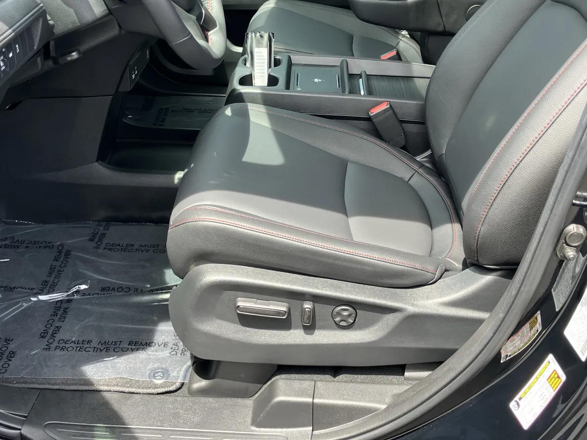 2026 Honda Odyssey Sport-L Auto thumbnail 17