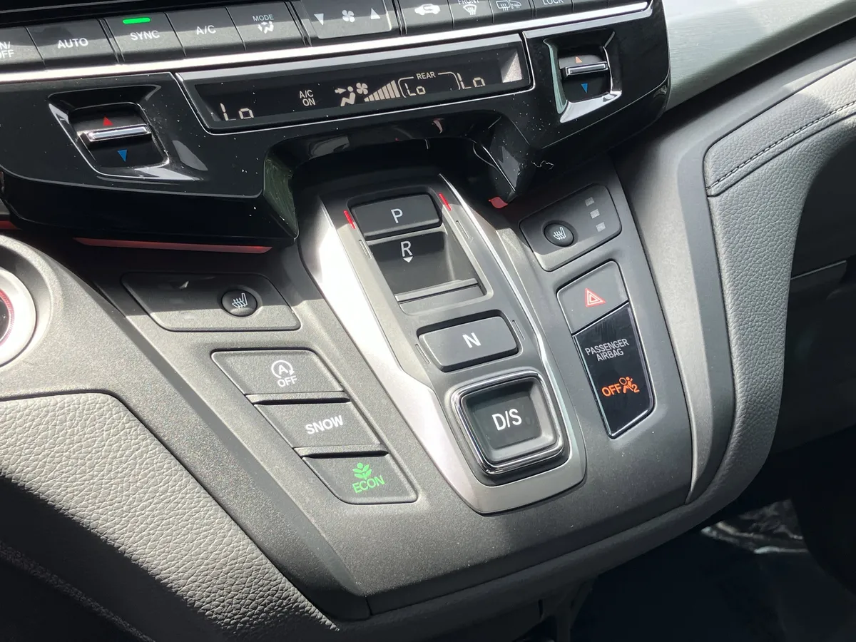 2026 Honda Odyssey Sport-L Auto thumbnail 28