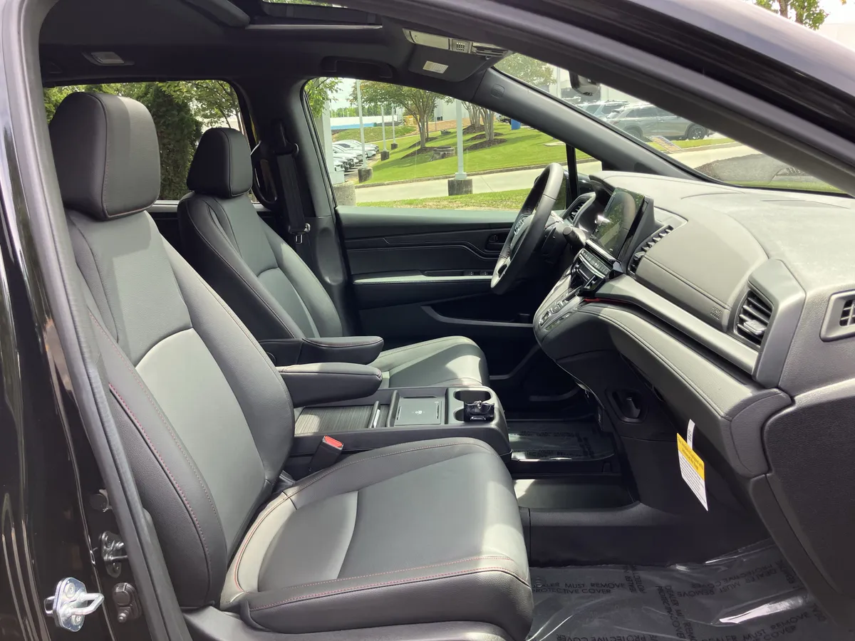 2026 Honda Odyssey Sport-L Auto thumbnail 36