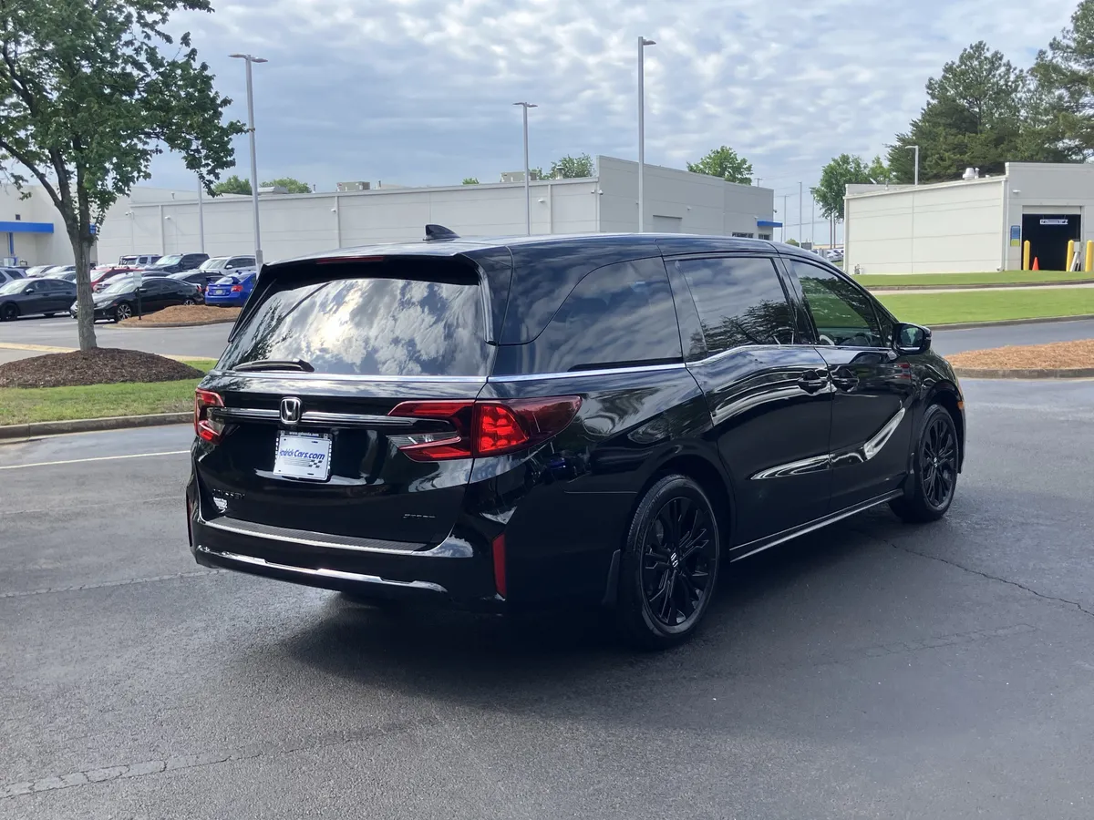 2026 Honda Odyssey Sport-L Auto thumbnail 10