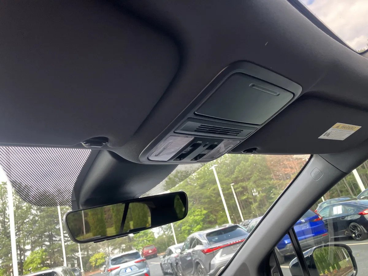 2026 Honda Odyssey Sport-L Auto thumbnail 29