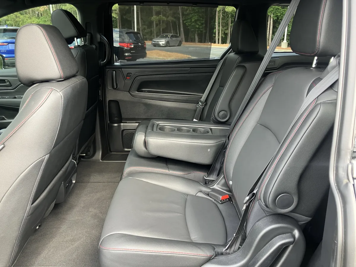 2026 Honda Odyssey Sport-L Auto thumbnail 34
