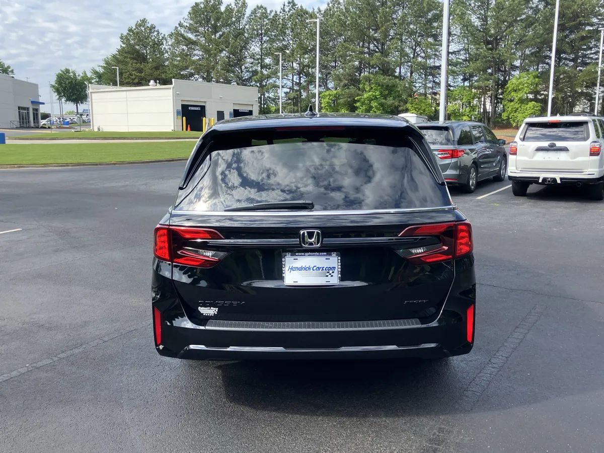 2026 Honda Odyssey Sport-L Auto thumbnail 9