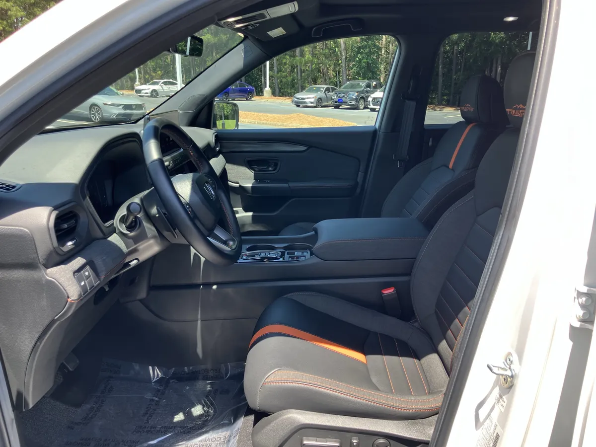 2026 Honda Passport TrailSport AWD thumbnail 16
