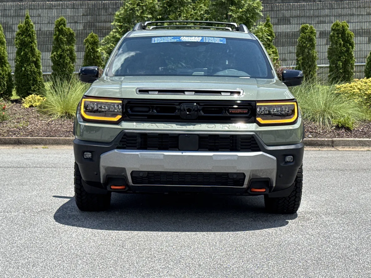 2026 Honda Passport TrailSport Elite Blackout thumbnail 2