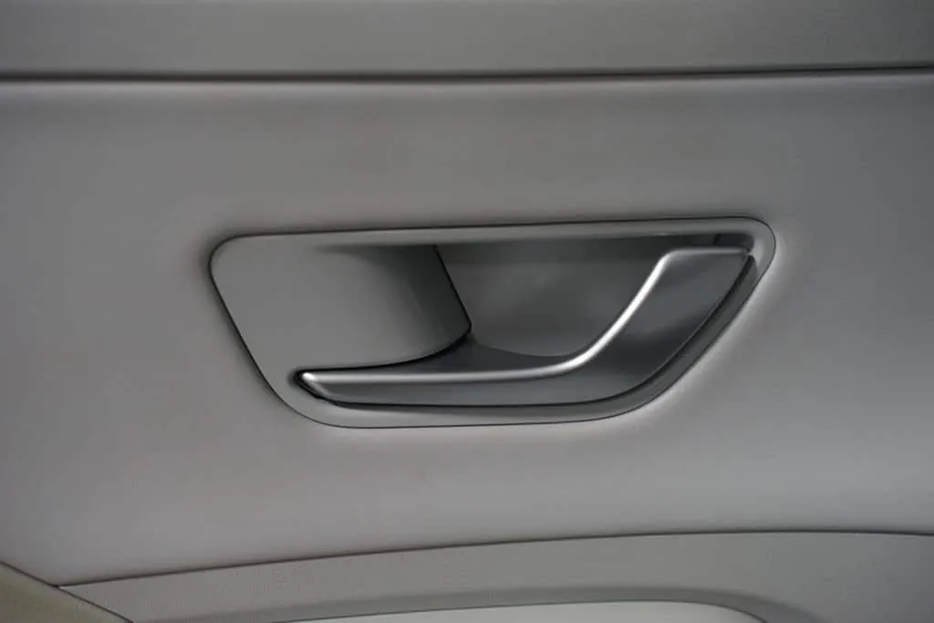 2026 Hyundai Kona Limited thumbnail 34
