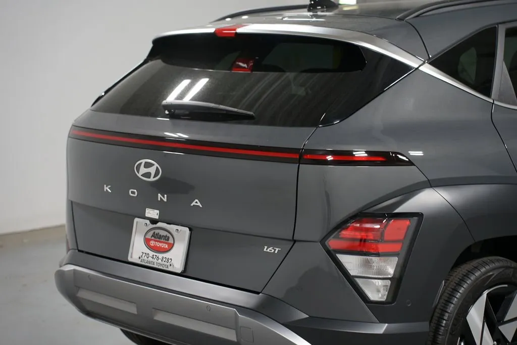 2026 Hyundai Kona Limited thumbnail 9