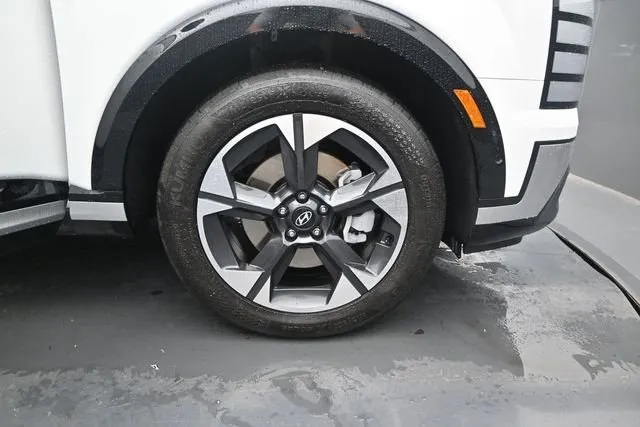 2026 Hyundai Palisade Limited thumbnail 18