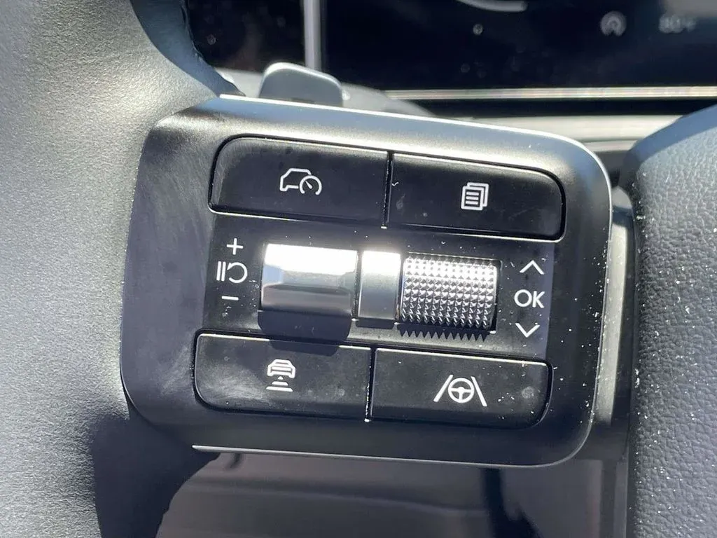 2026 Hyundai Santa Fe Limited thumbnail 23