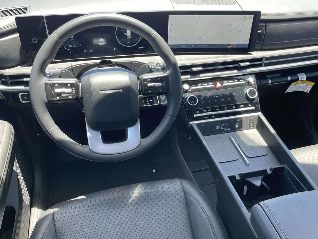 2026 Hyundai Santa Fe Limited thumbnail 9