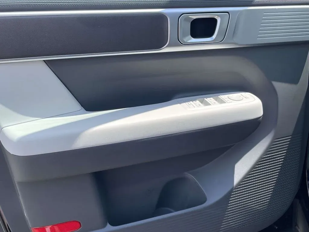 2026 Hyundai Santa Fe SE thumbnail 13