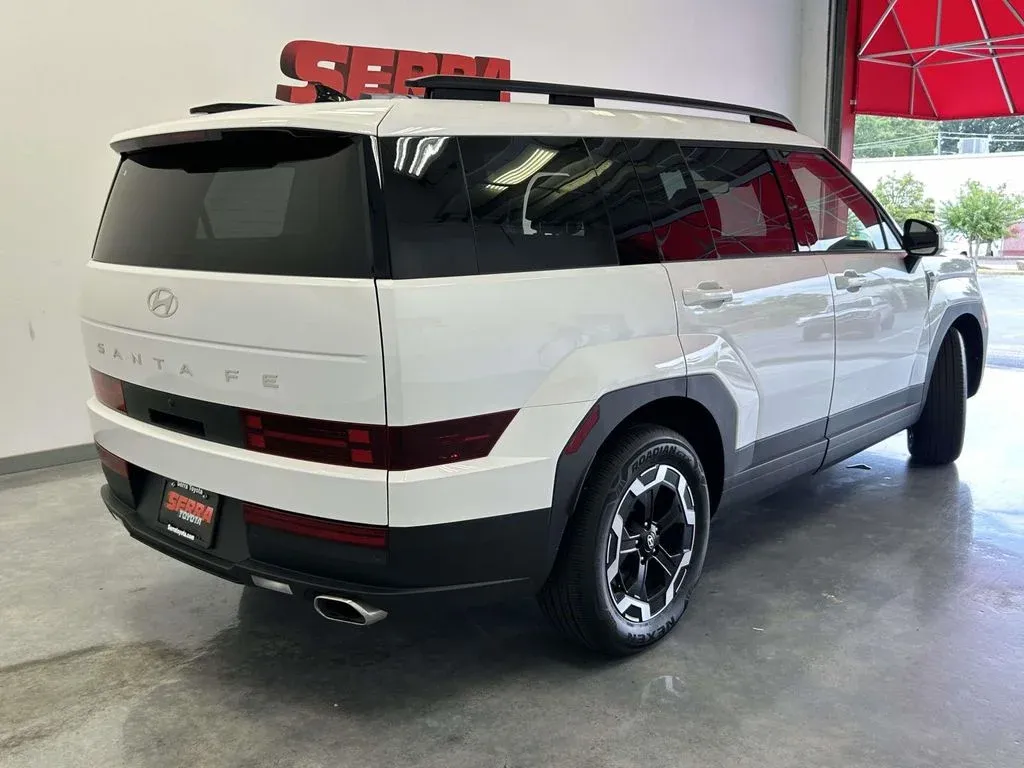 2026 Hyundai Santa Fe SEL thumbnail 3