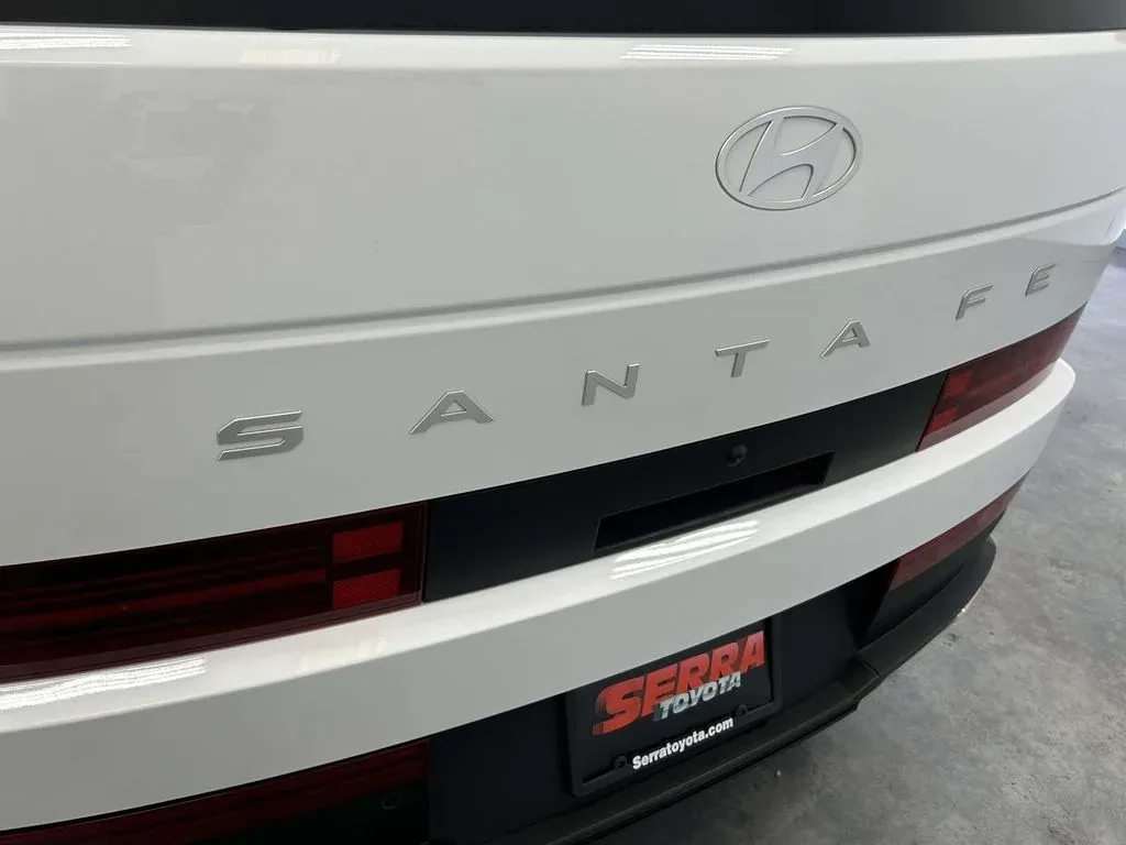 2026 Hyundai Santa Fe SEL thumbnail 9