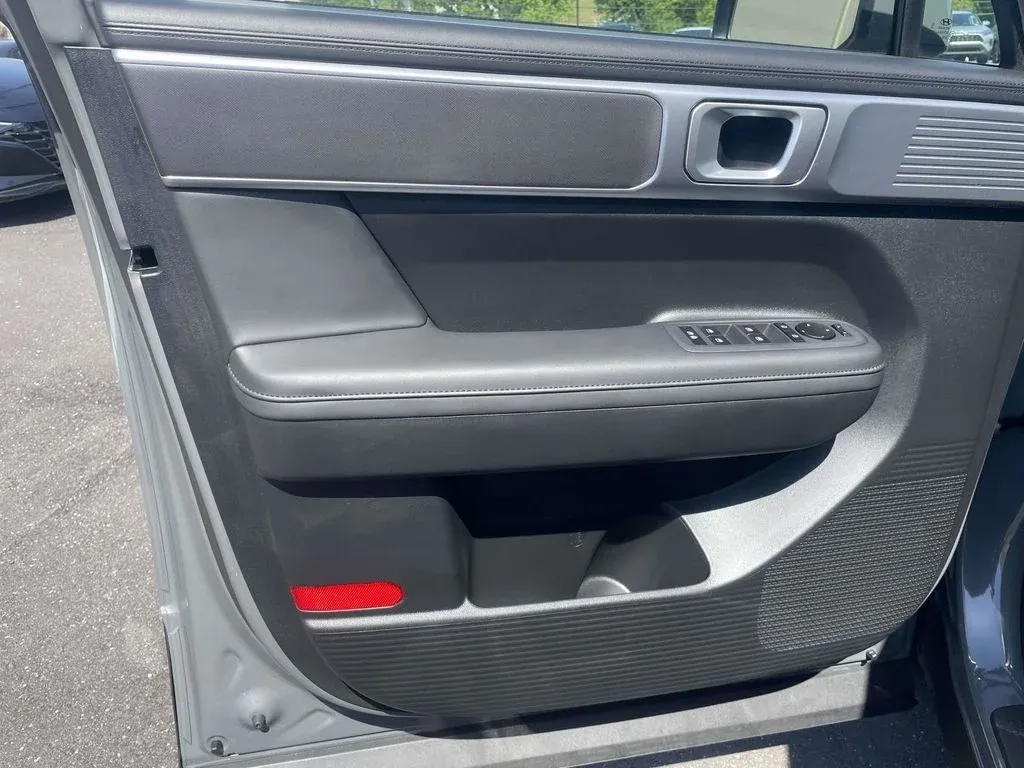 2026 Hyundai Santa Fe SEL thumbnail 13